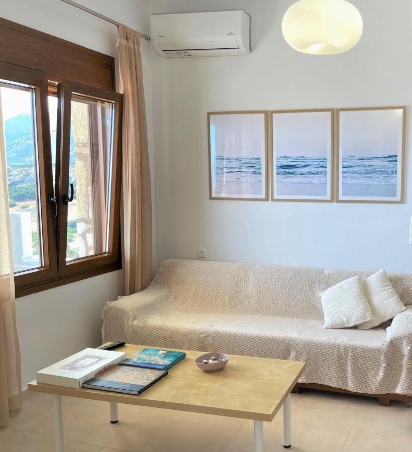 Blue Coast - Seaside Apartment Keratókambos Exterior foto